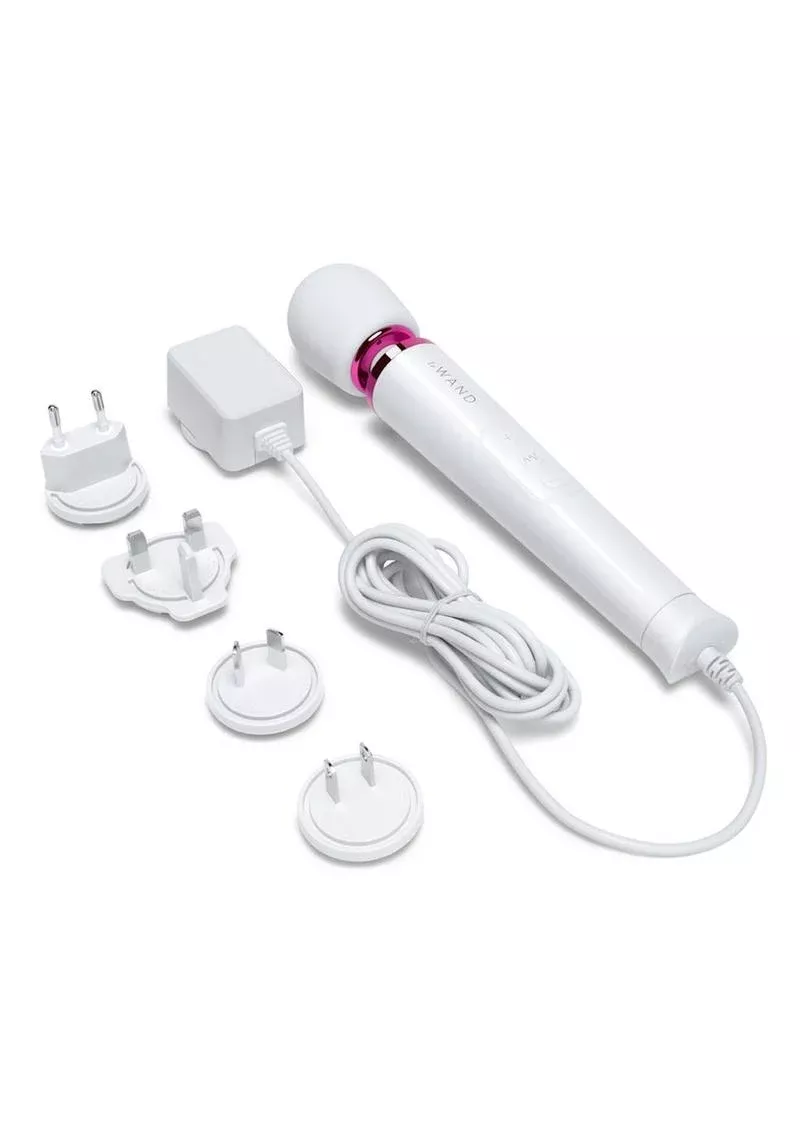 Le Wand Powerful Petite Plug-In Massager – White